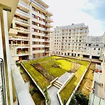 Marina Garden Apartment