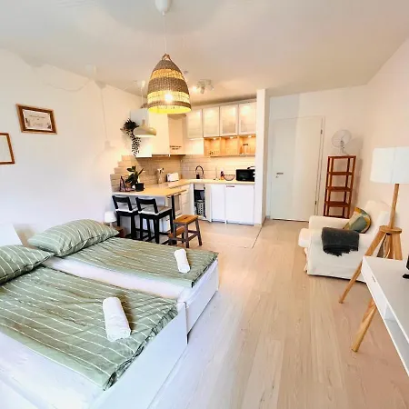 Marina Garden Apartman Budapest